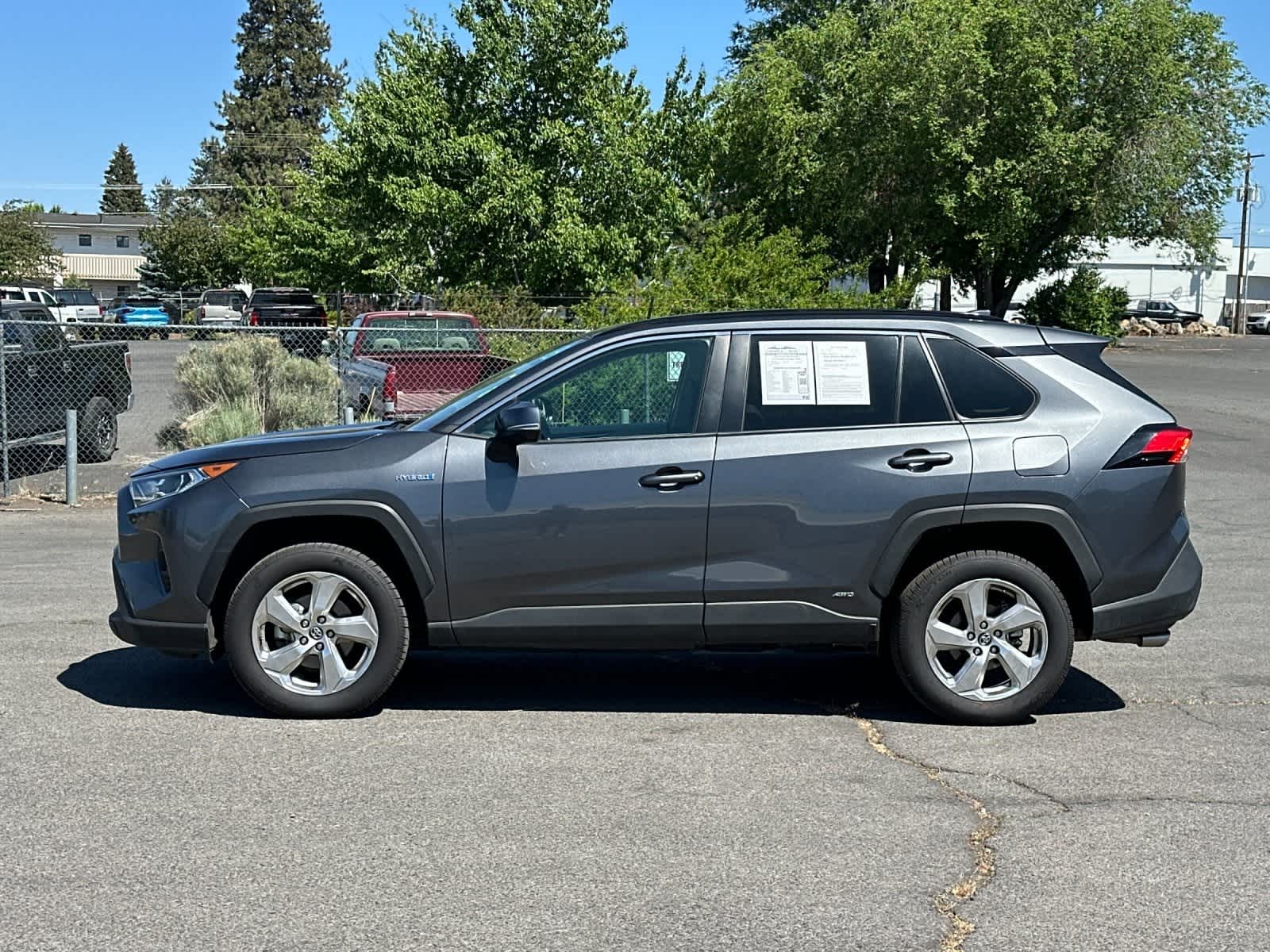 Thumbnail: 2021 Toyota RAV4 - 5
