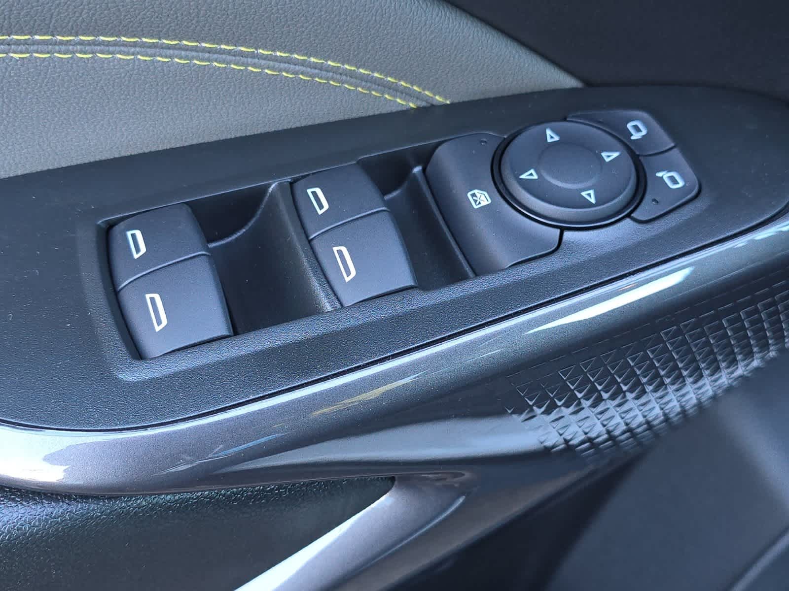 Thumbnail: 2025 Chevrolet Trax - 13