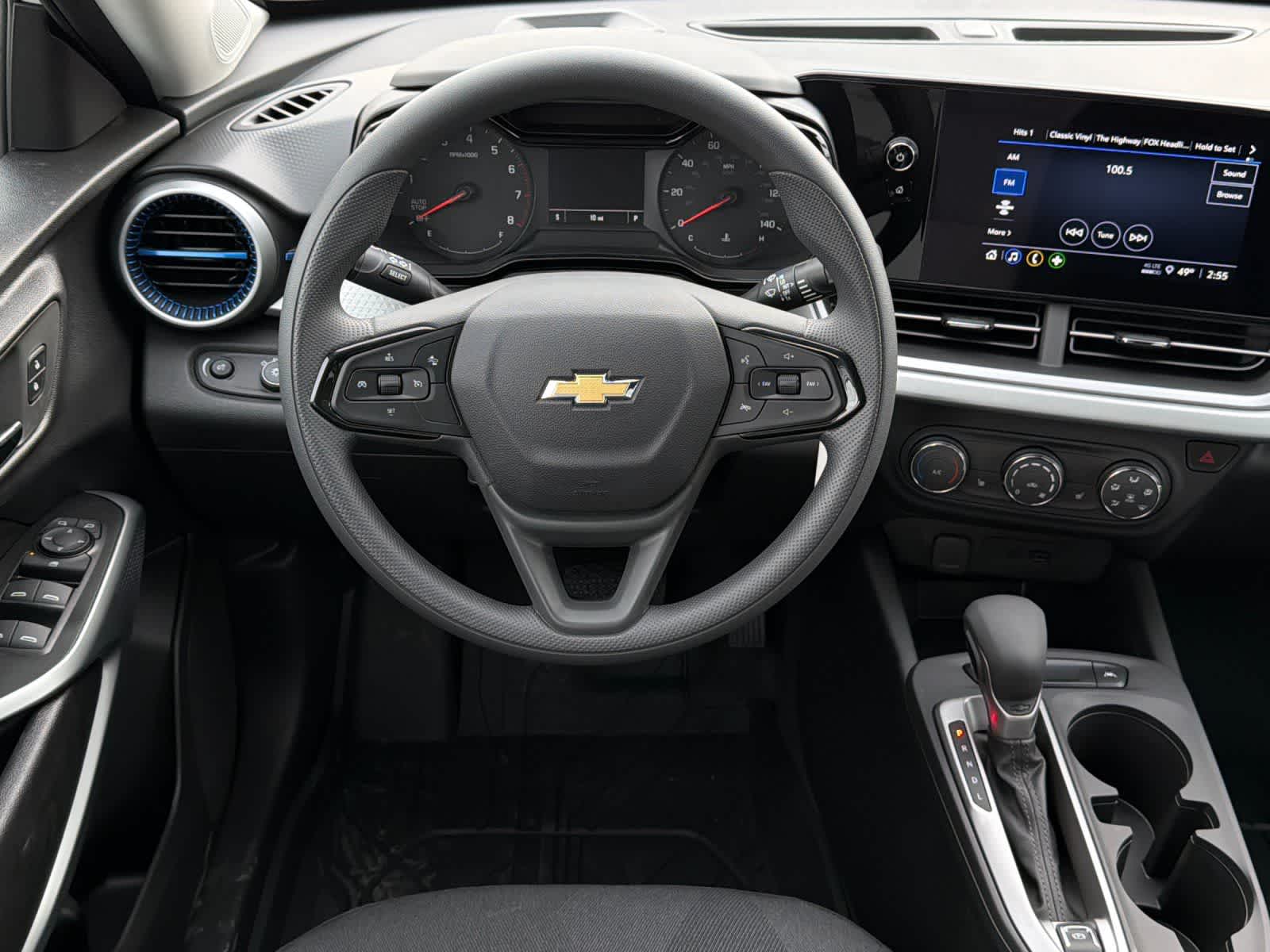Thumbnail: 2026 Chevrolet Trax - 14