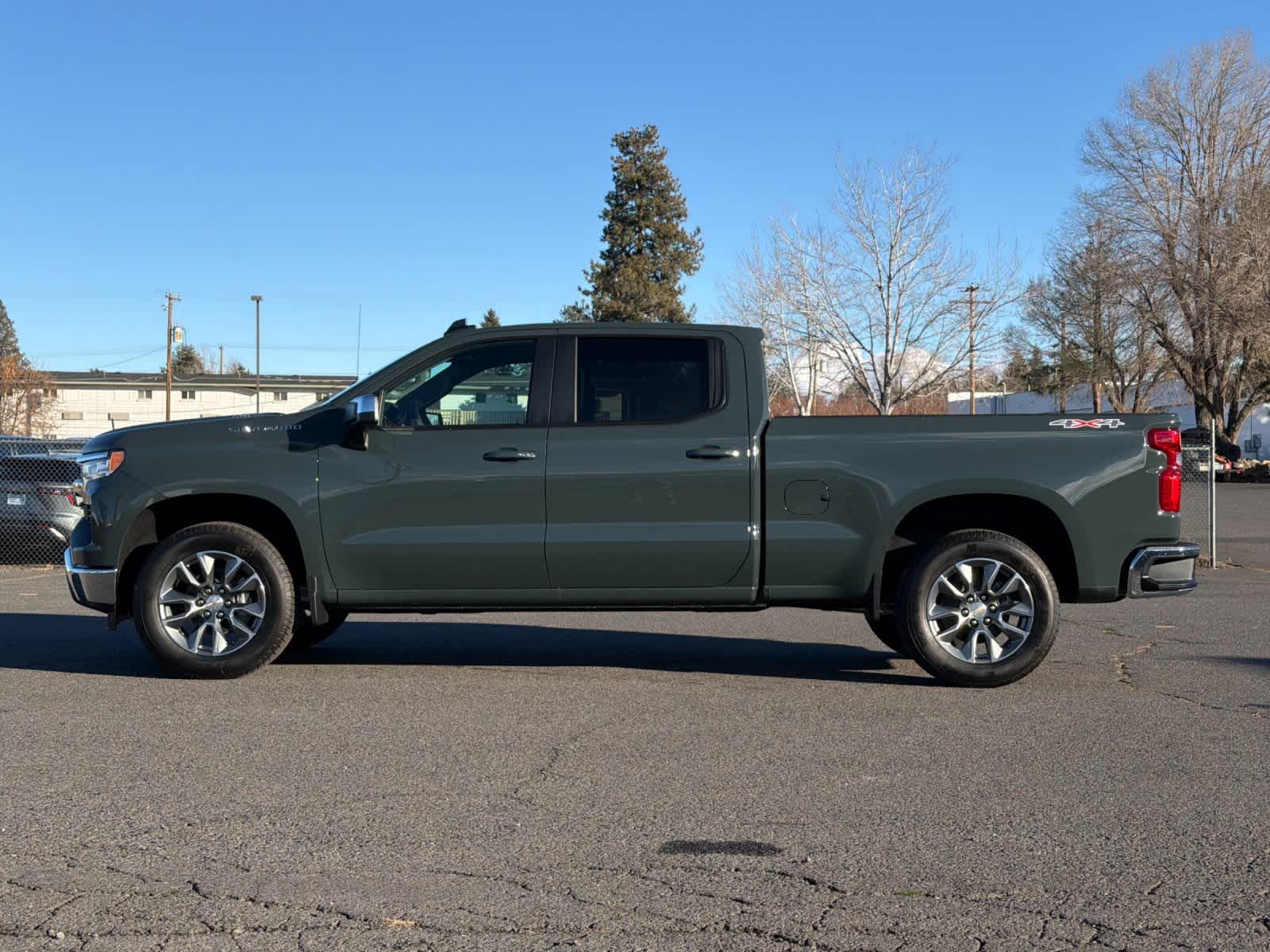 Thumbnail: 2026 Chevrolet Silverado 1500 - 5