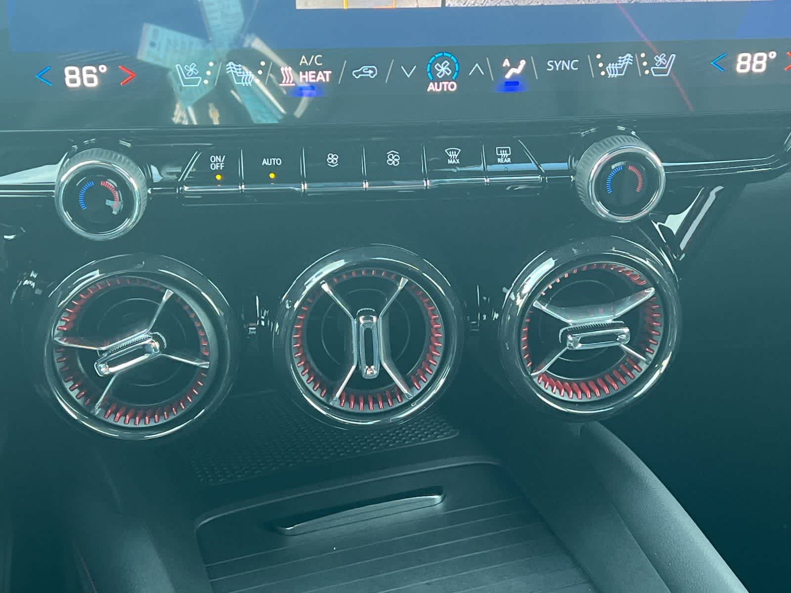 Thumbnail: 2026 Chevrolet Blazer EV - 19