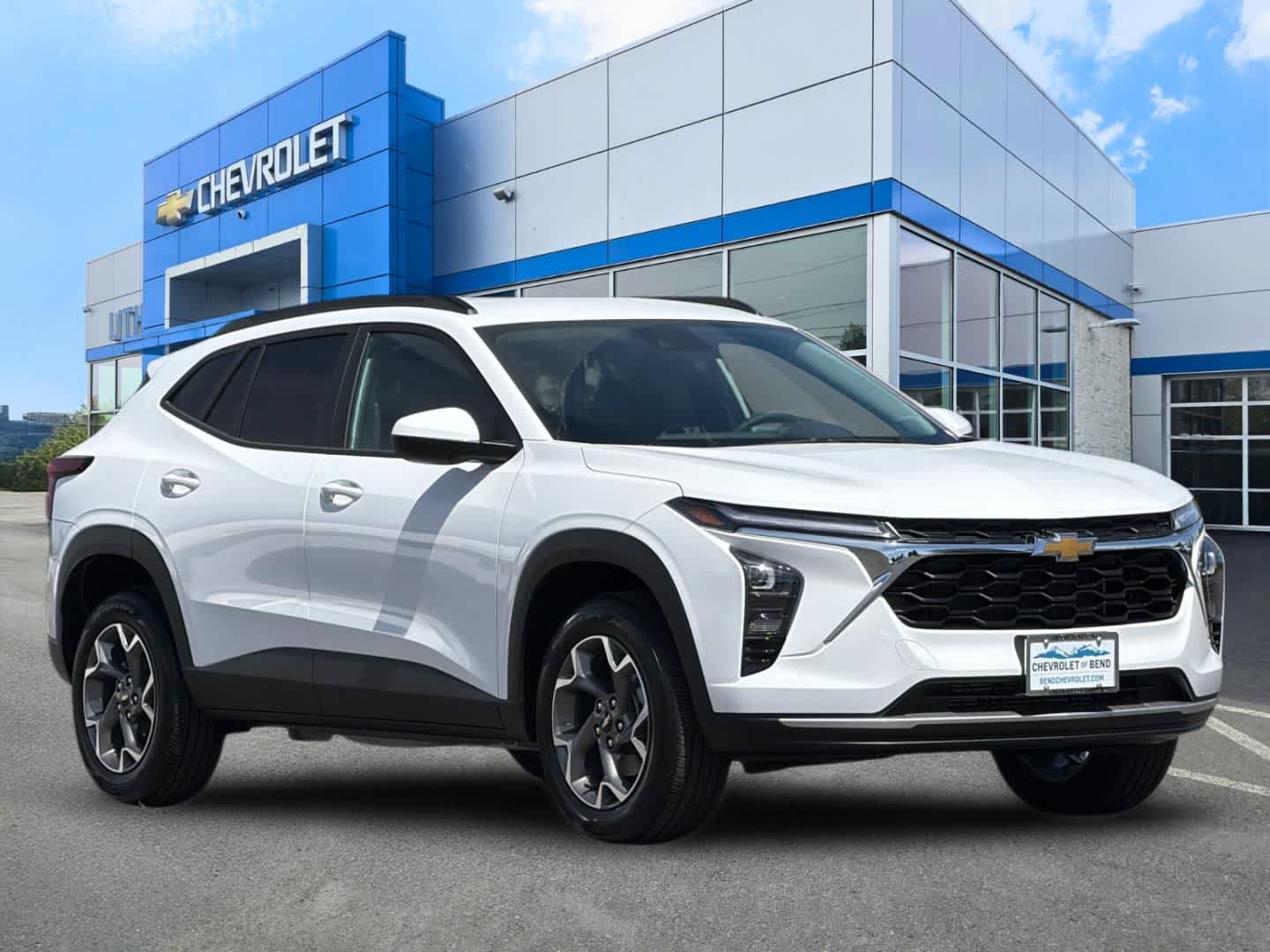 Thumbnail: 2026 Chevrolet Trax - 9