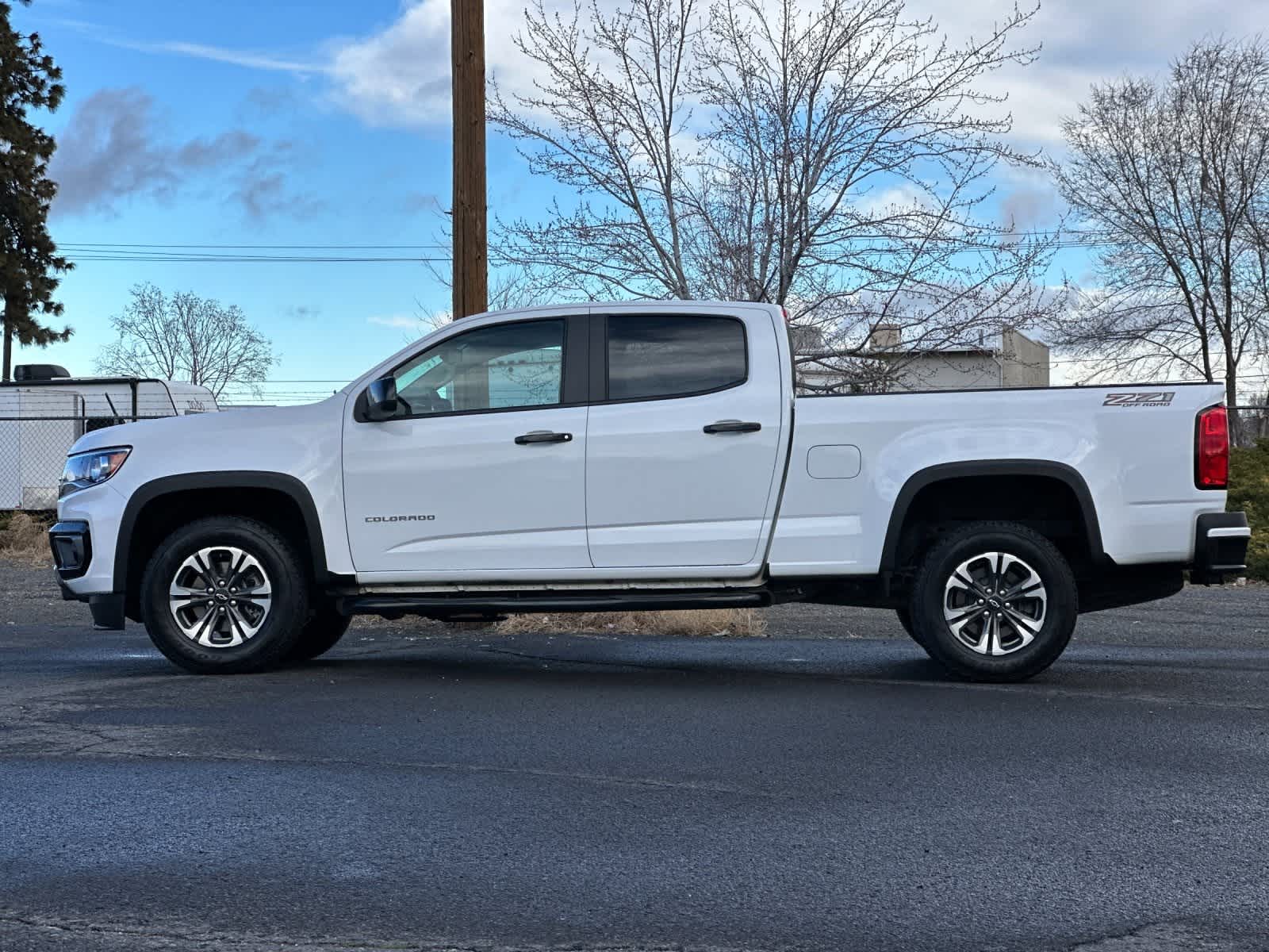Thumbnail: 2022 Chevrolet Colorado - 5