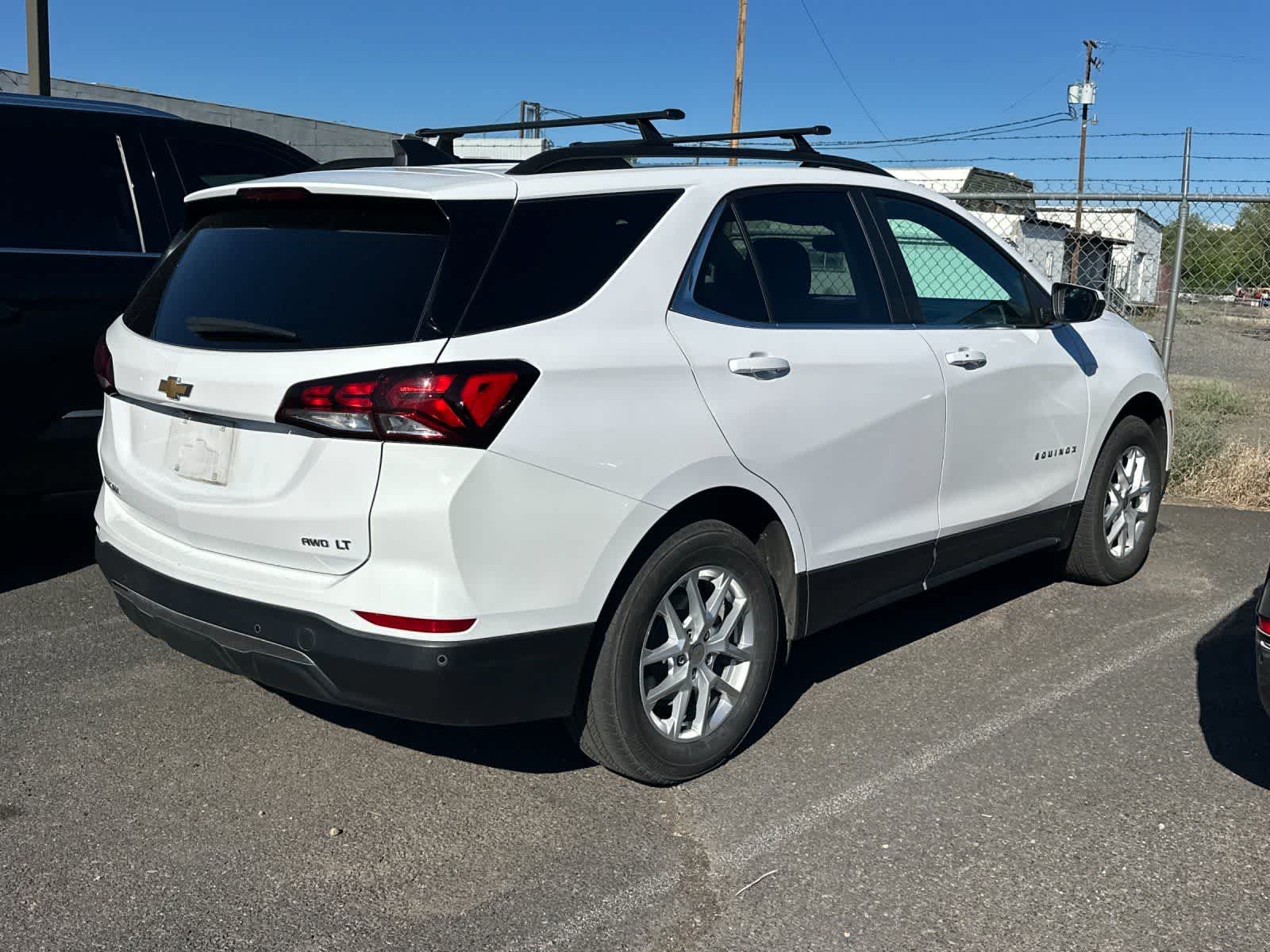 Thumbnail: 2024 Chevrolet Equinox - 3