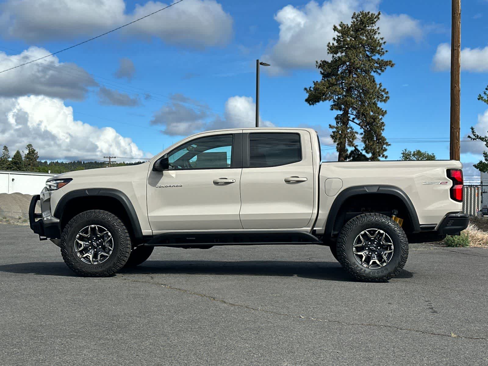 Thumbnail: 2026 Chevrolet Colorado - 5