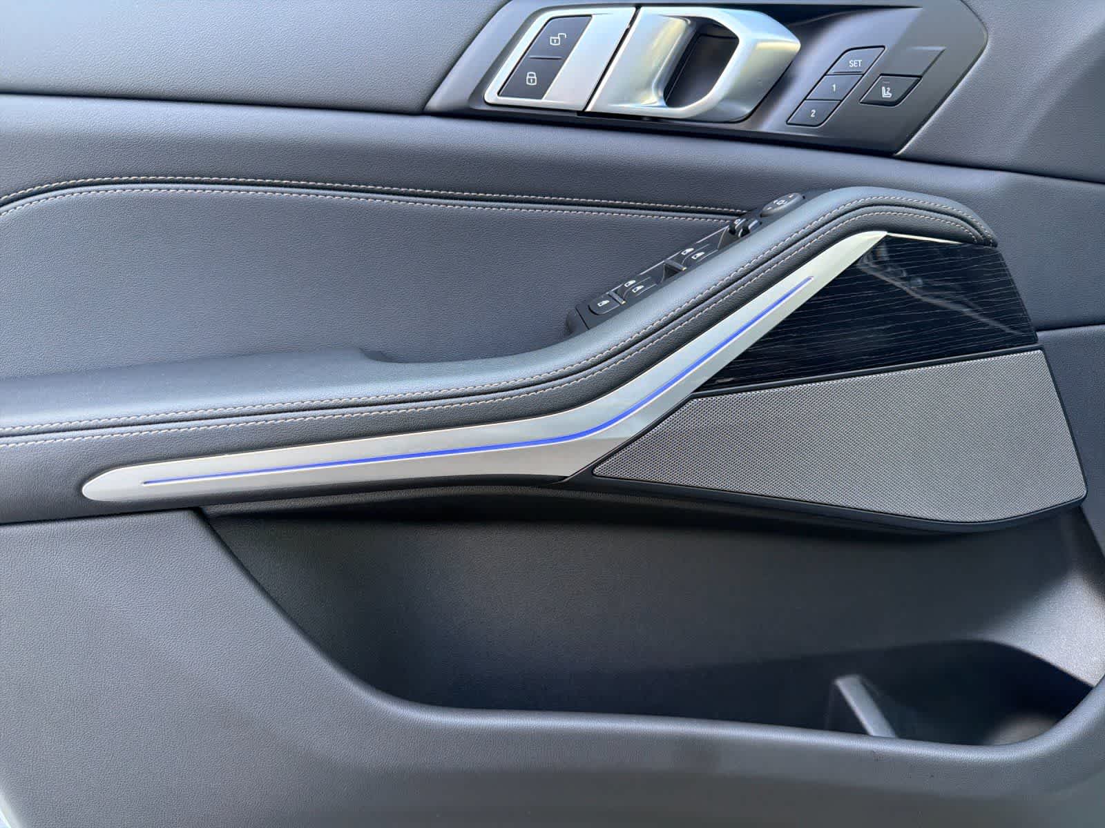 Thumbnail: 2024 BMW X5 - 12