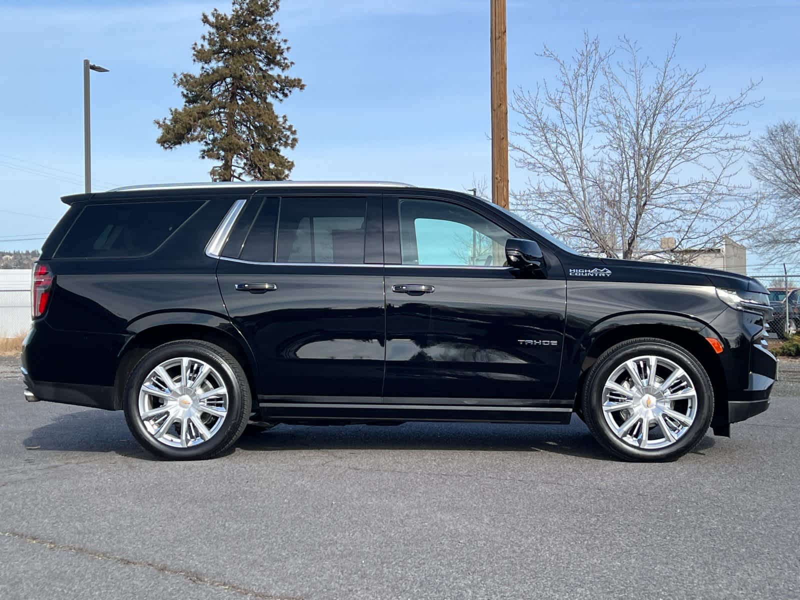 Thumbnail: 2024 Chevrolet Tahoe - 8