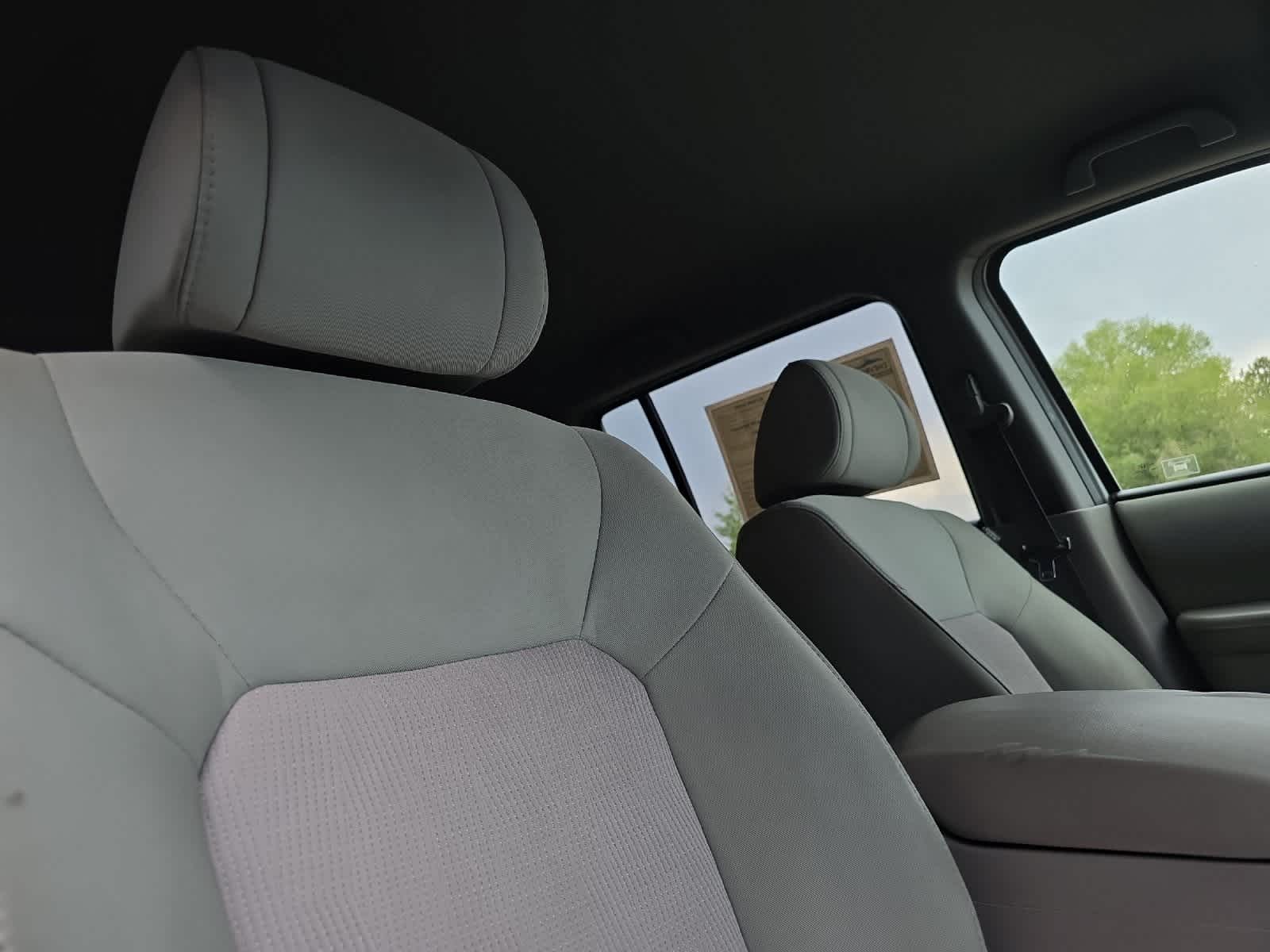 Thumbnail: 2010 Honda Pilot - 16