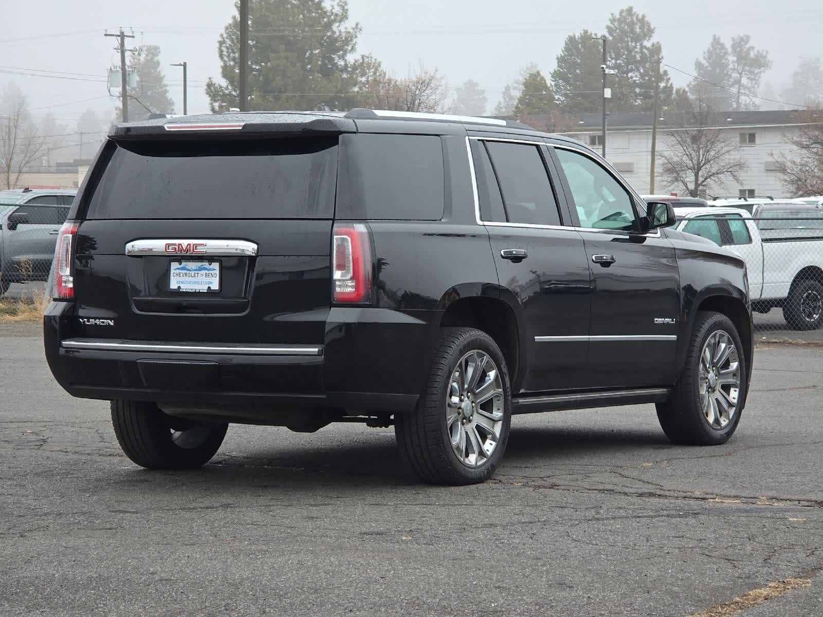 Thumbnail: 2016 GMC Yukon - 2