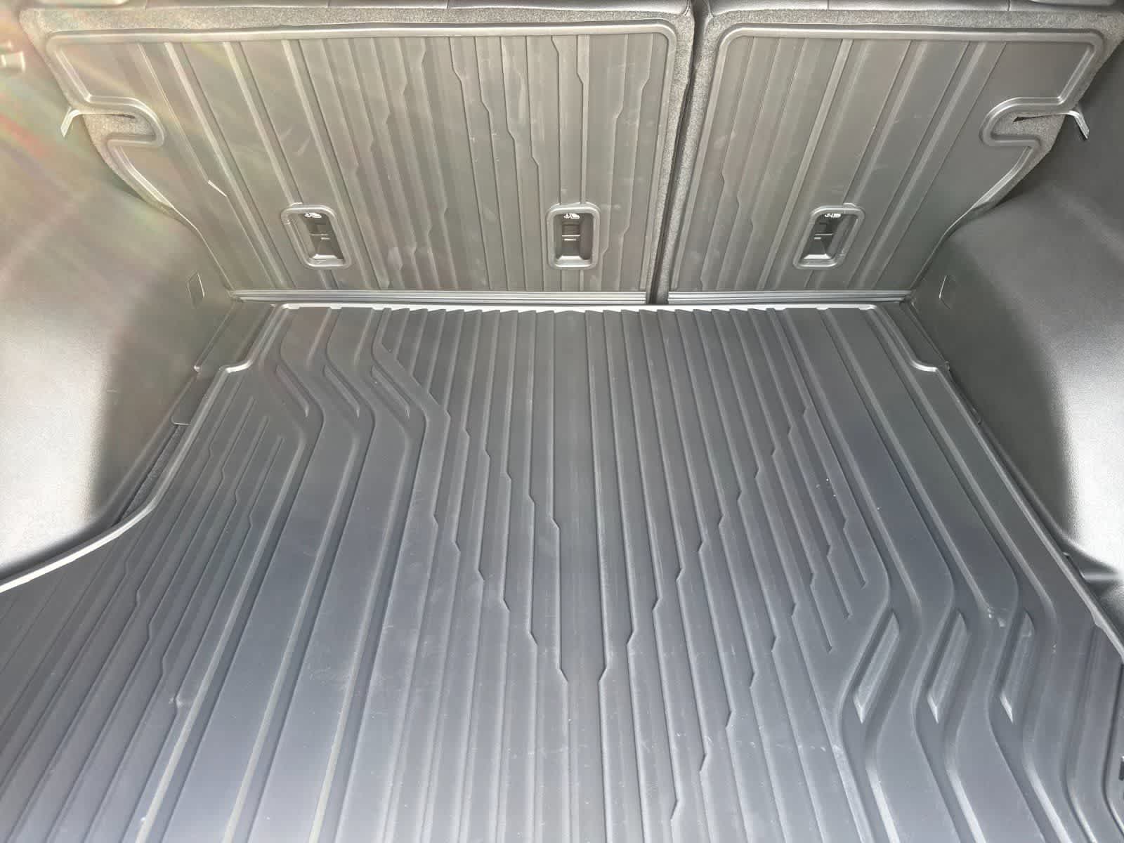 Thumbnail: 2026 Chevrolet Equinox - 15