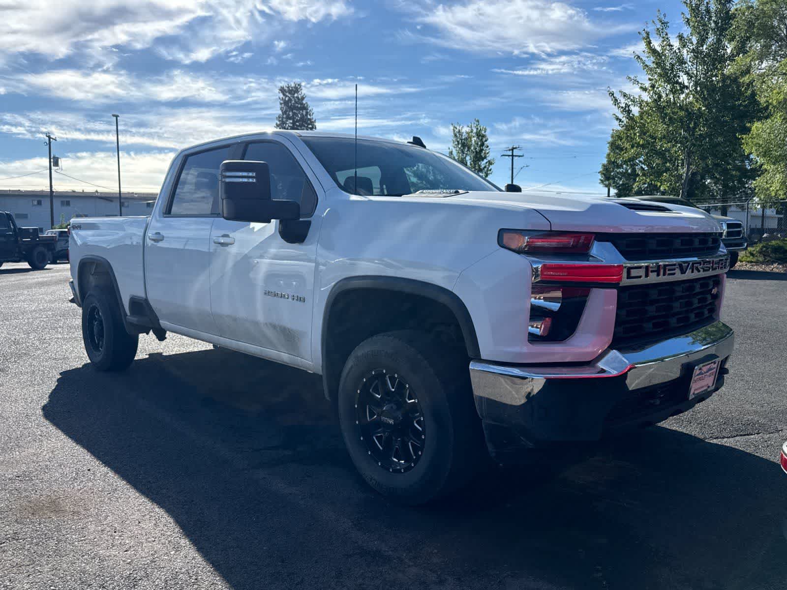 Thumbnail: 2021 Chevrolet Silverado 2500 - 3