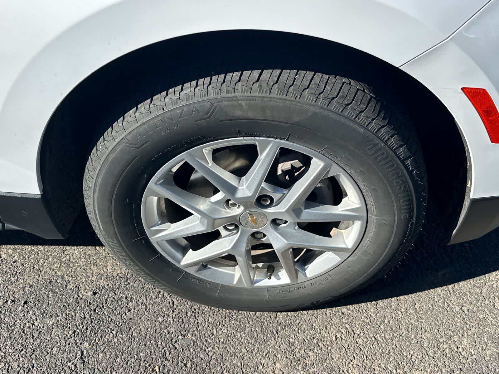 Thumbnail: 2024 Chevrolet Equinox - 10