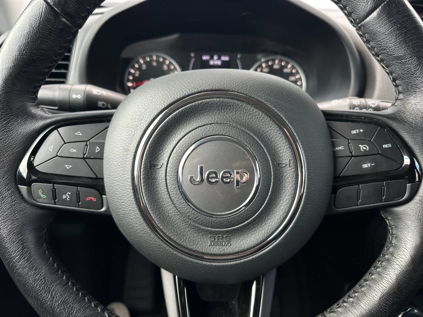 Thumbnail: 2020 Jeep Renegade - 23