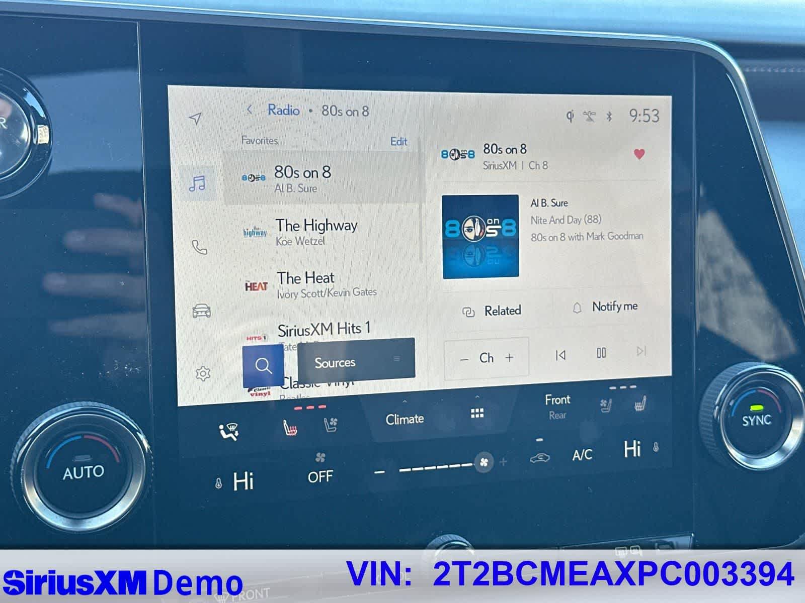 Thumbnail: 2023 Lexus RX - 29