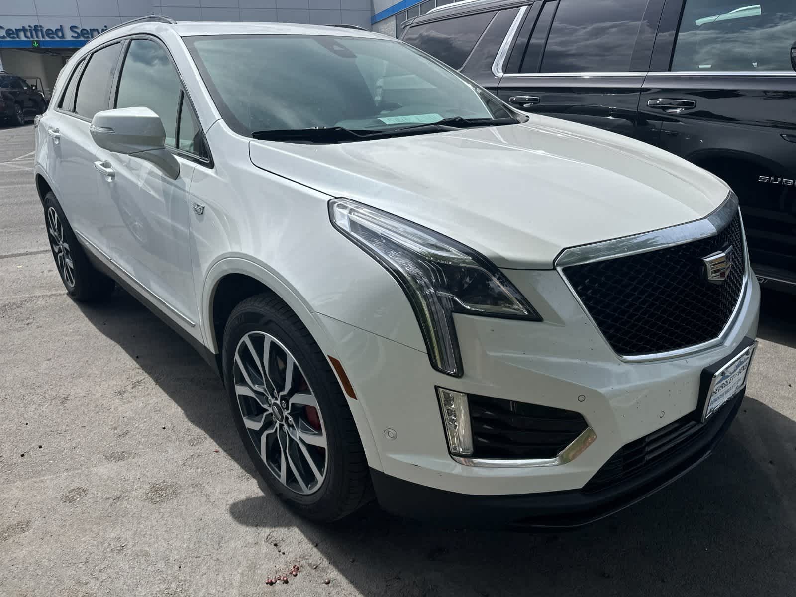 Thumbnail: 2023 Cadillac XT5 - 5