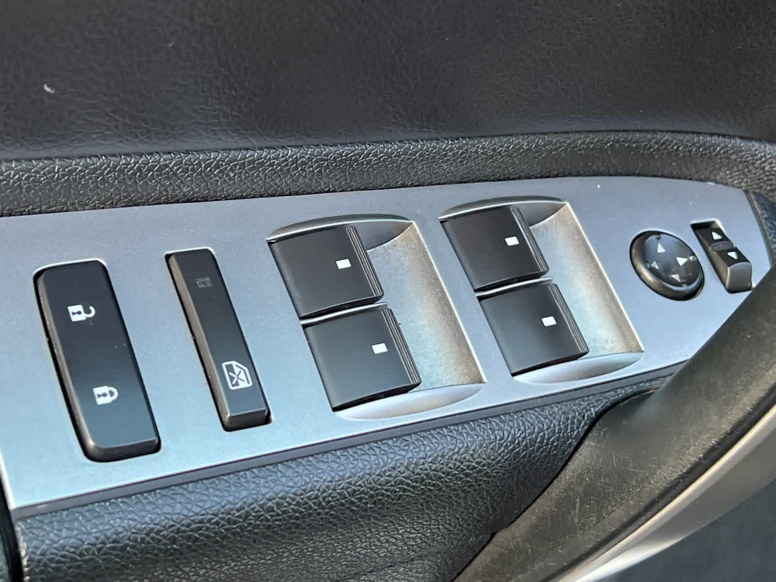 Thumbnail: 2013 Chevrolet Silverado 2500 - 13