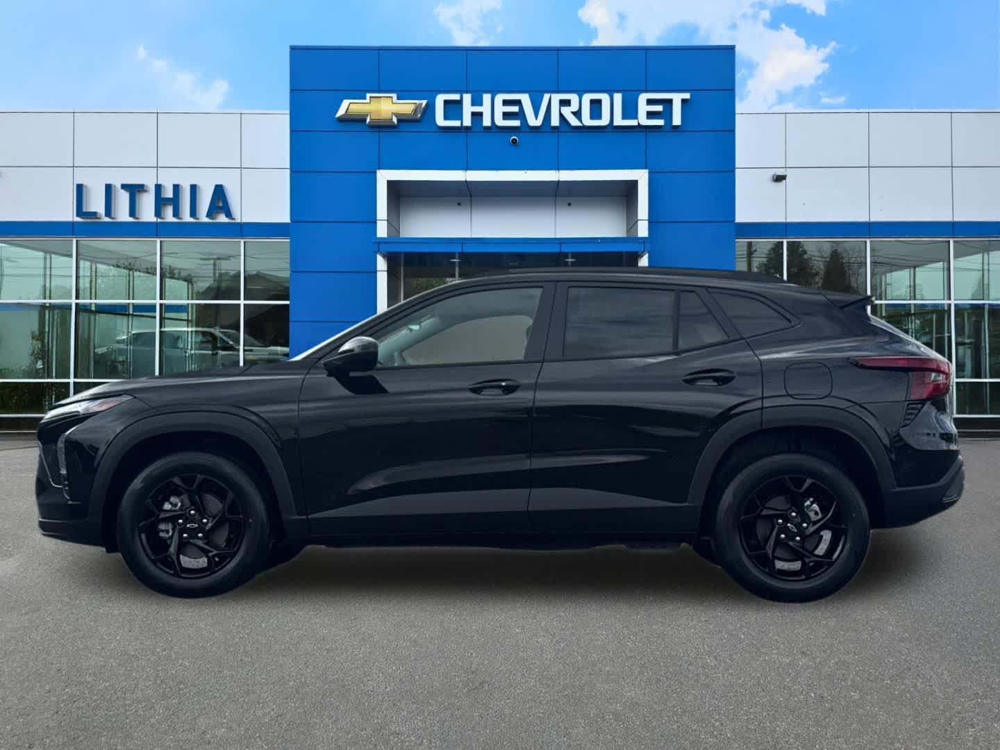 Thumbnail: 2026 Chevrolet Trax - 5