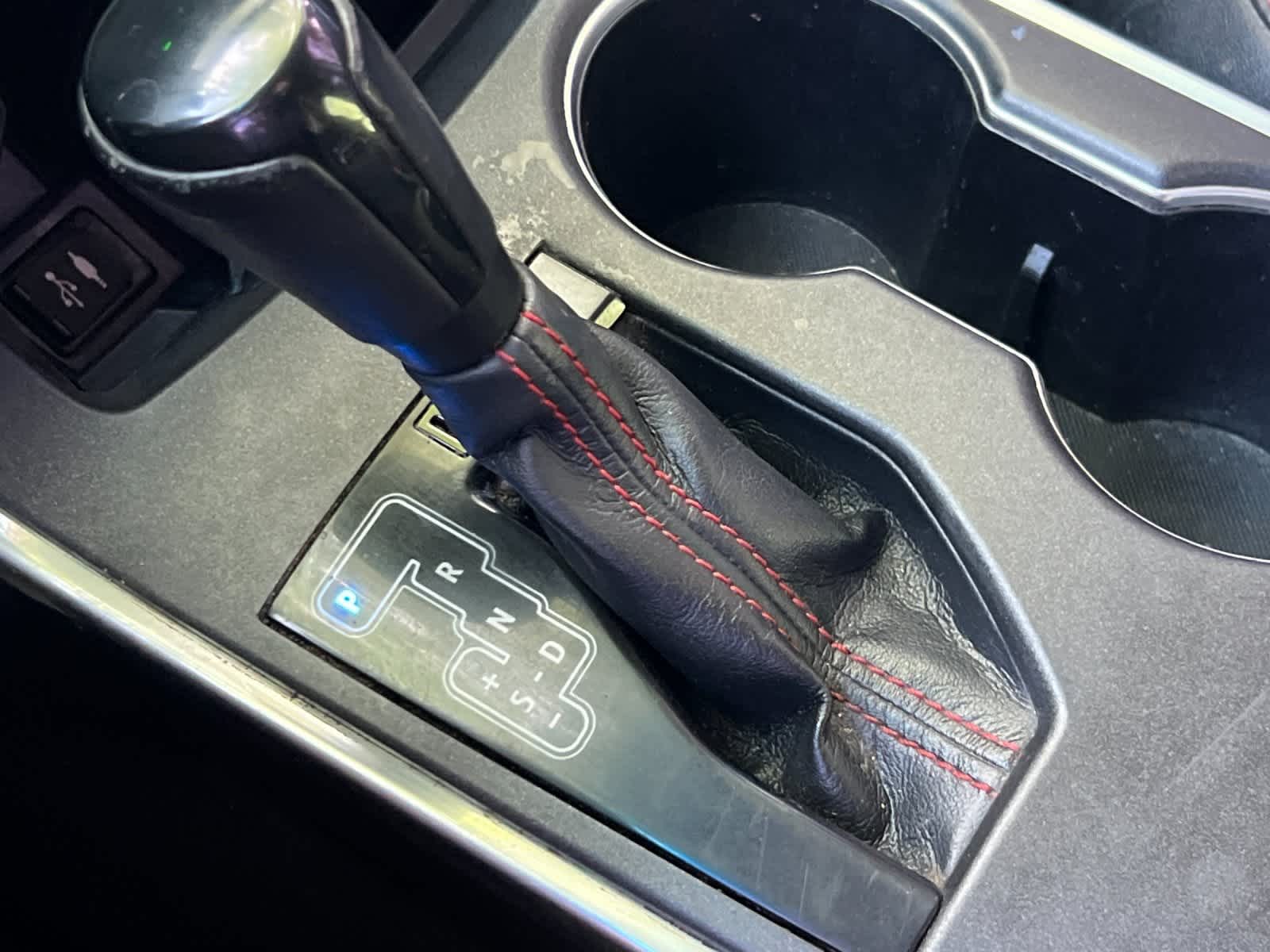 Thumbnail: 2015 Toyota Camry - 20