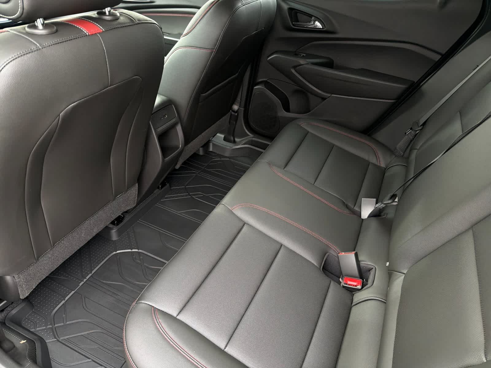 Thumbnail: 2026 Chevrolet Trax - 4