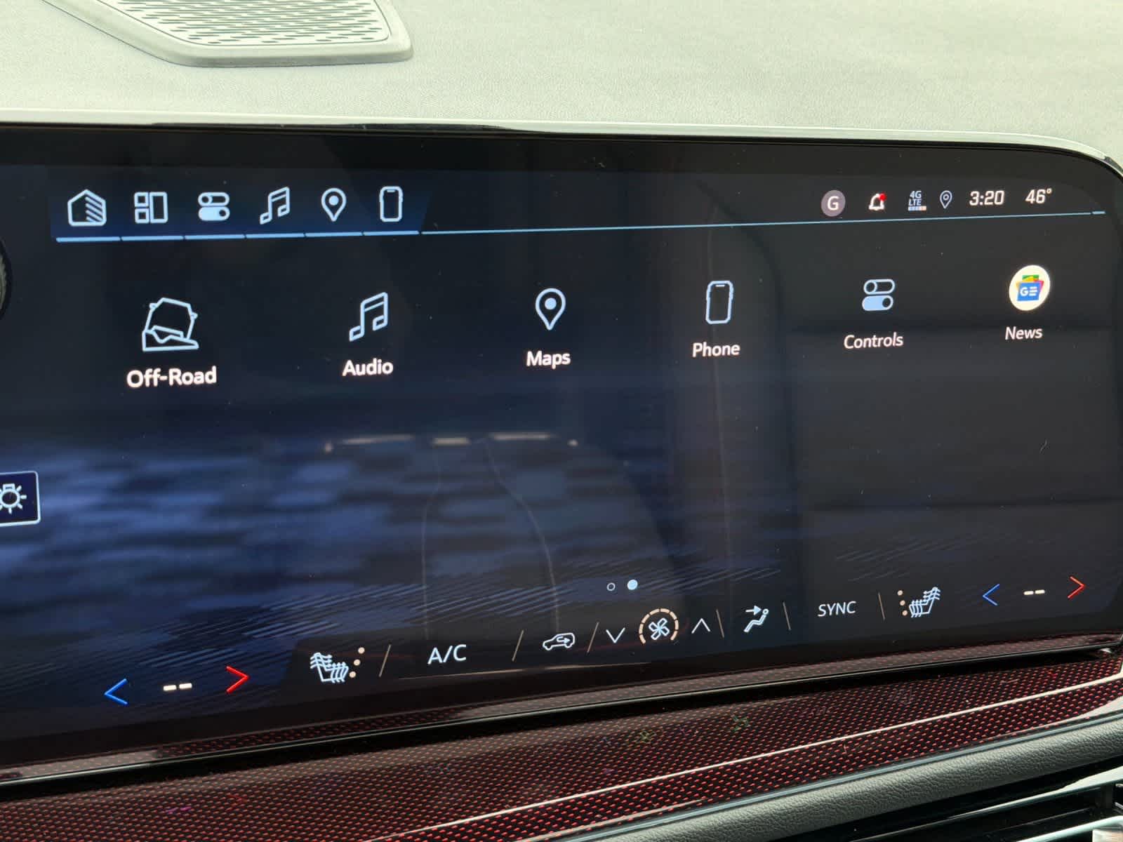 Thumbnail: 2026 Chevrolet Traverse - 19