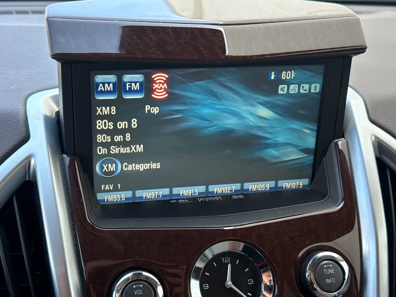 Thumbnail: 2011 Cadillac SRX - 18