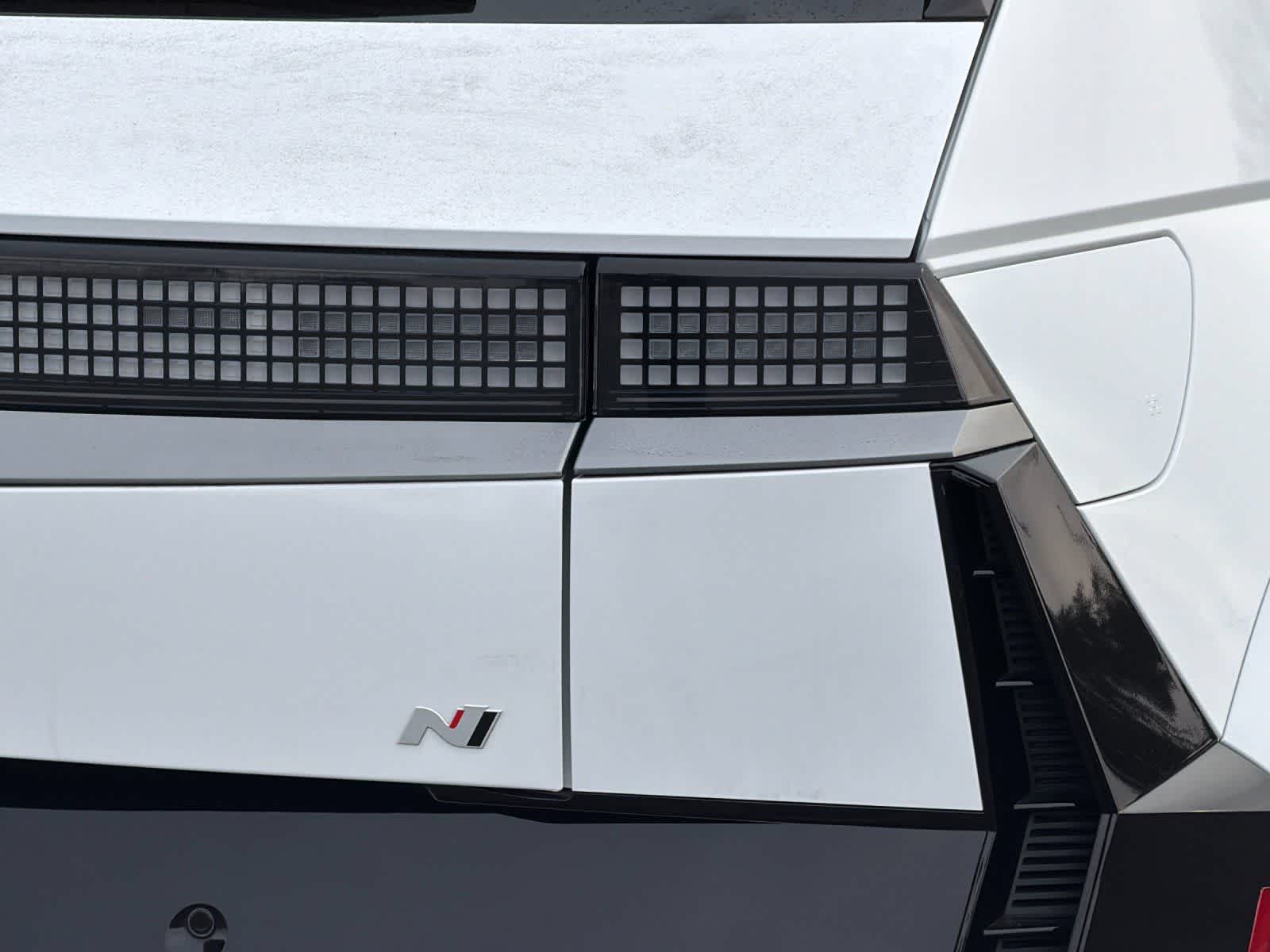 Thumbnail: 2025 Hyundai Ioniq 5 - 28