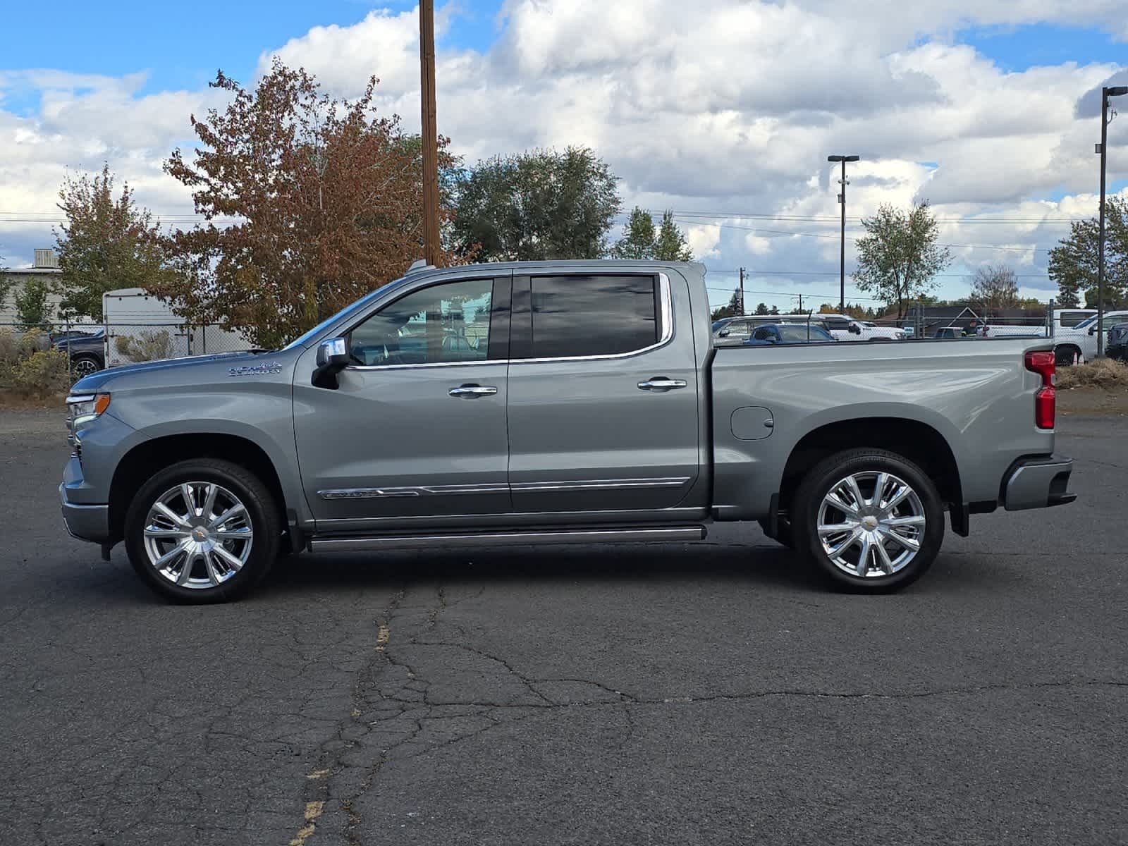 Thumbnail: 2026 Chevrolet Silverado 1500 - 5