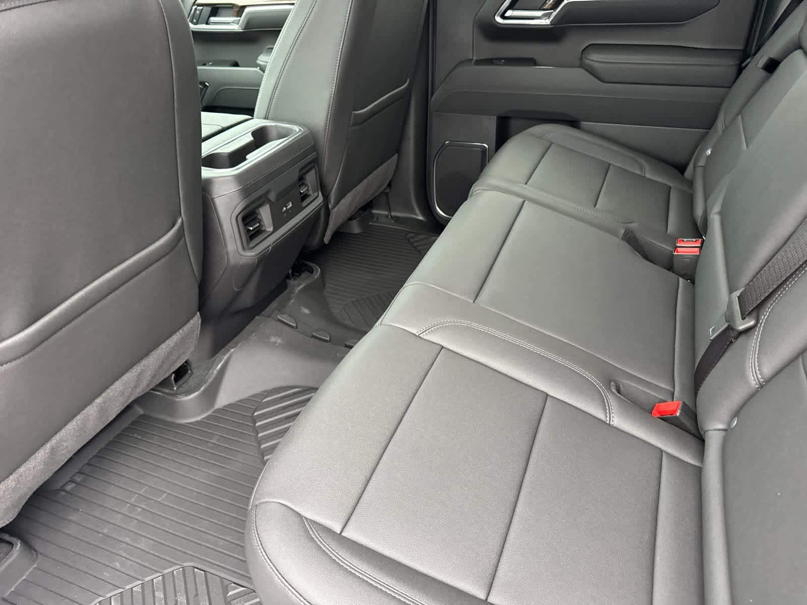 Thumbnail: 2026 Chevrolet Silverado 1500 - 4