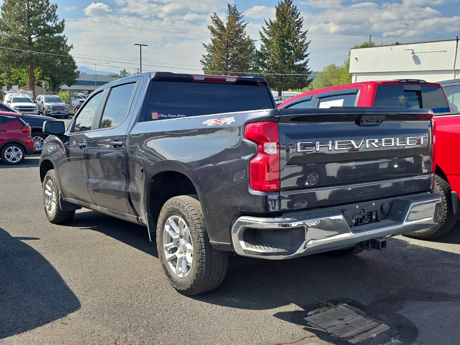 Thumbnail: 2023 Chevrolet Silverado 1500 - 3