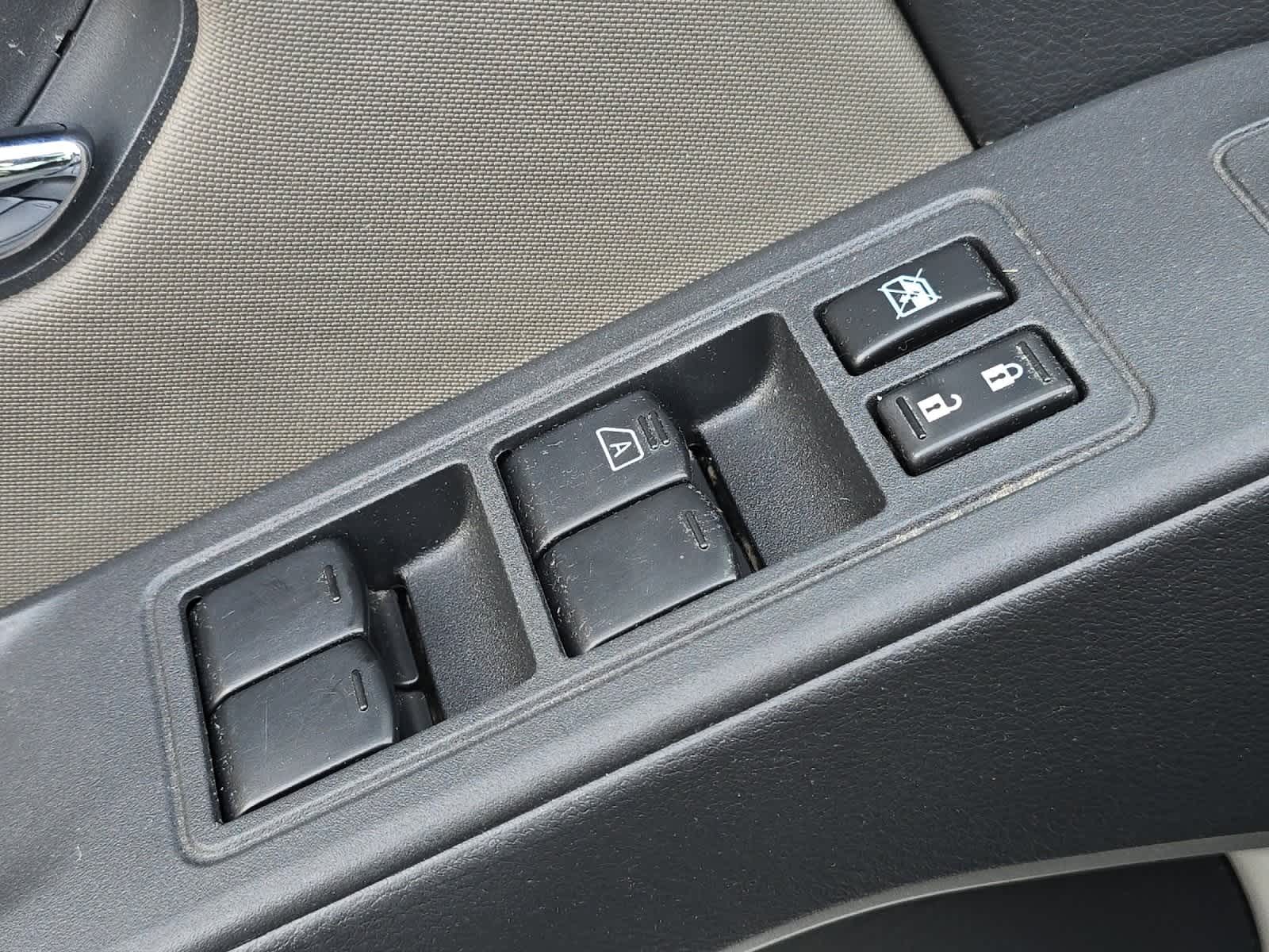 Thumbnail: 2022 Nissan Frontier - 13