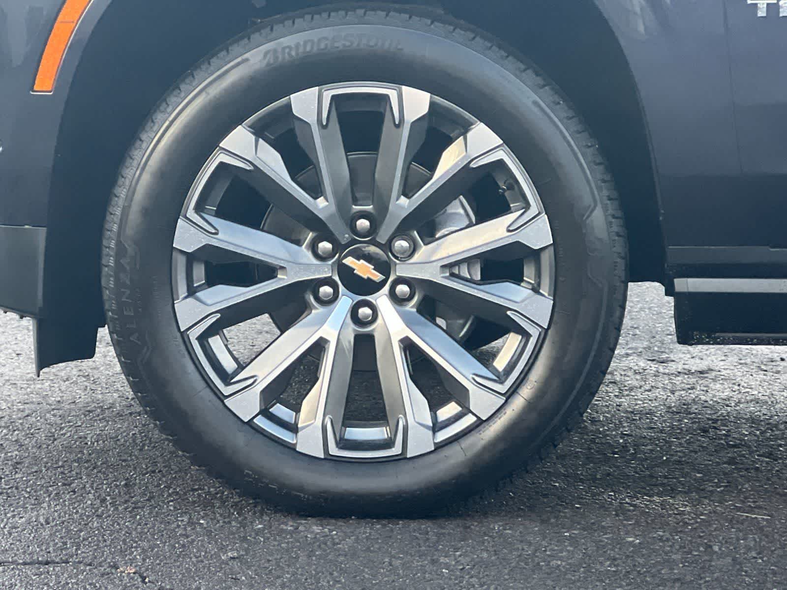 Thumbnail: 2026 Chevrolet Tahoe - 27