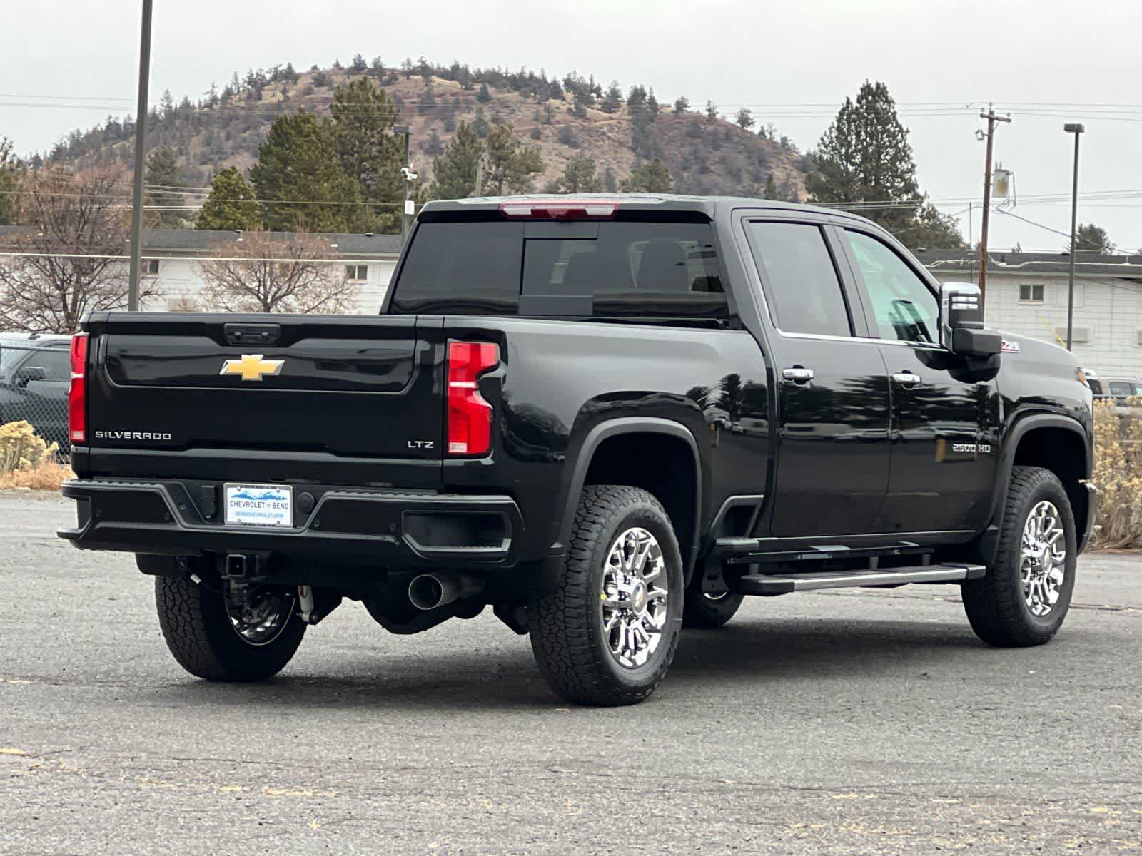 Thumbnail: 2026 Chevrolet Silverado 2500 - 2