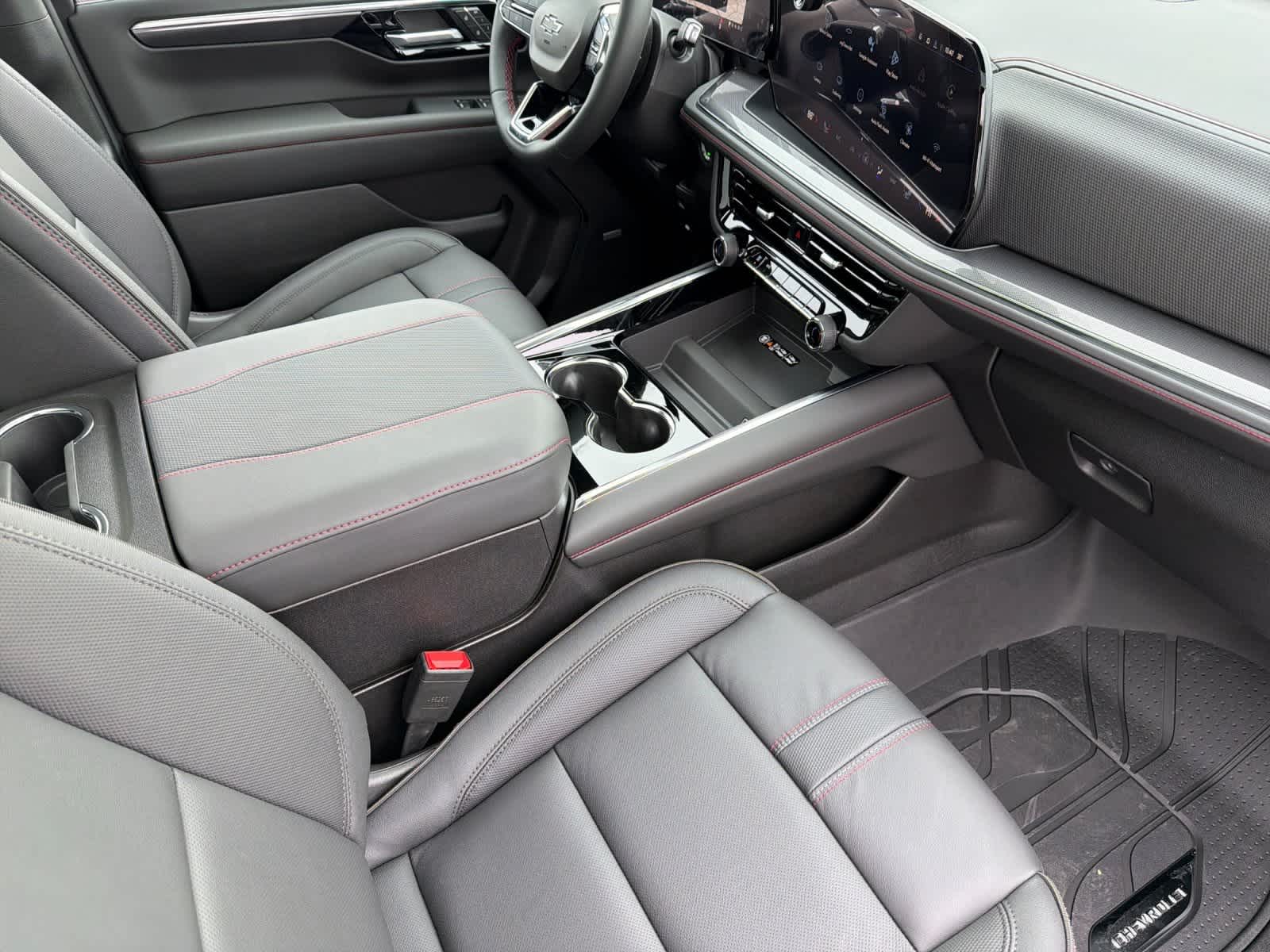 Thumbnail: 2026 Chevrolet Tahoe - 17