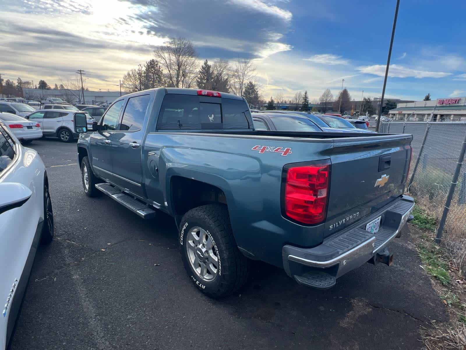 Thumbnail: 2015 Chevrolet Silverado 2500 - 3