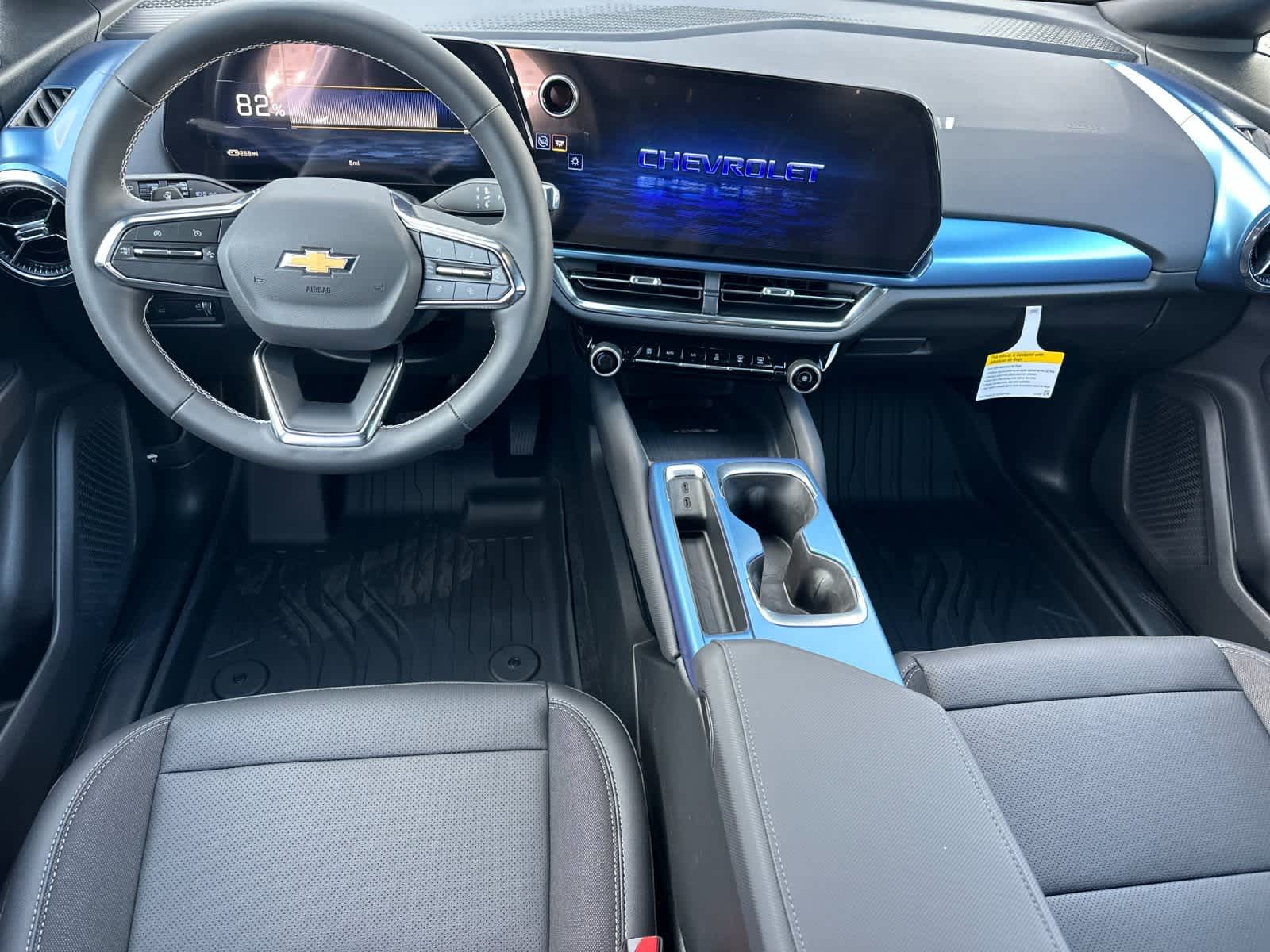 Thumbnail: 2026 Chevrolet Equinox - 3