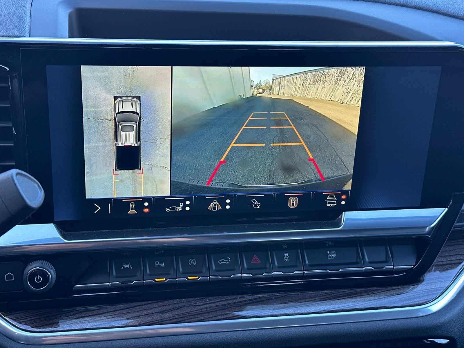 Thumbnail: 2026 Chevrolet Silverado 1500 - 19