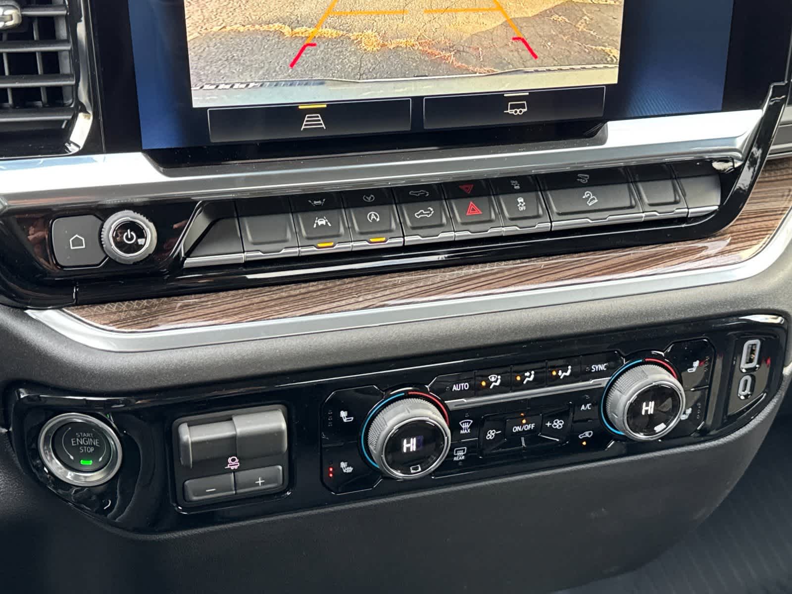 Thumbnail: 2026 Chevrolet Silverado 1500 - 20