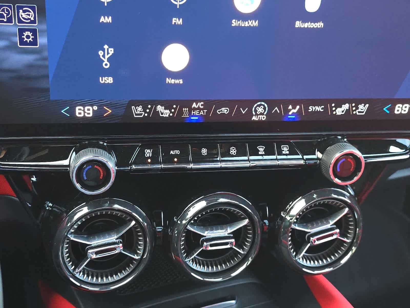 Thumbnail: 2026 Chevrolet Blazer EV - 21