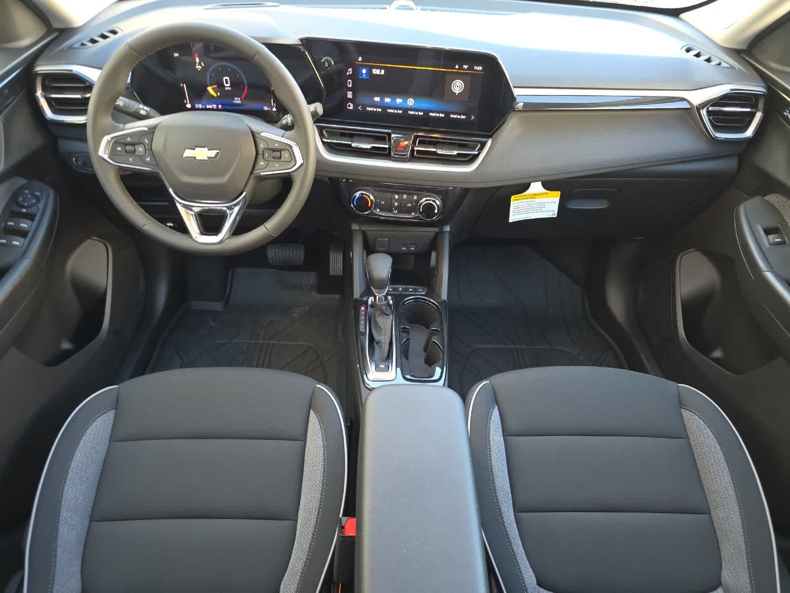 Thumbnail: 2026 Chevrolet TrailBlazer - 3