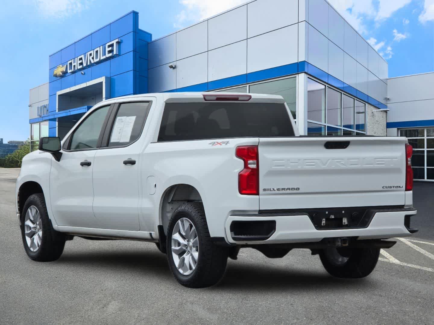 Thumbnail: 2022 Chevrolet Silverado 1500 - 6