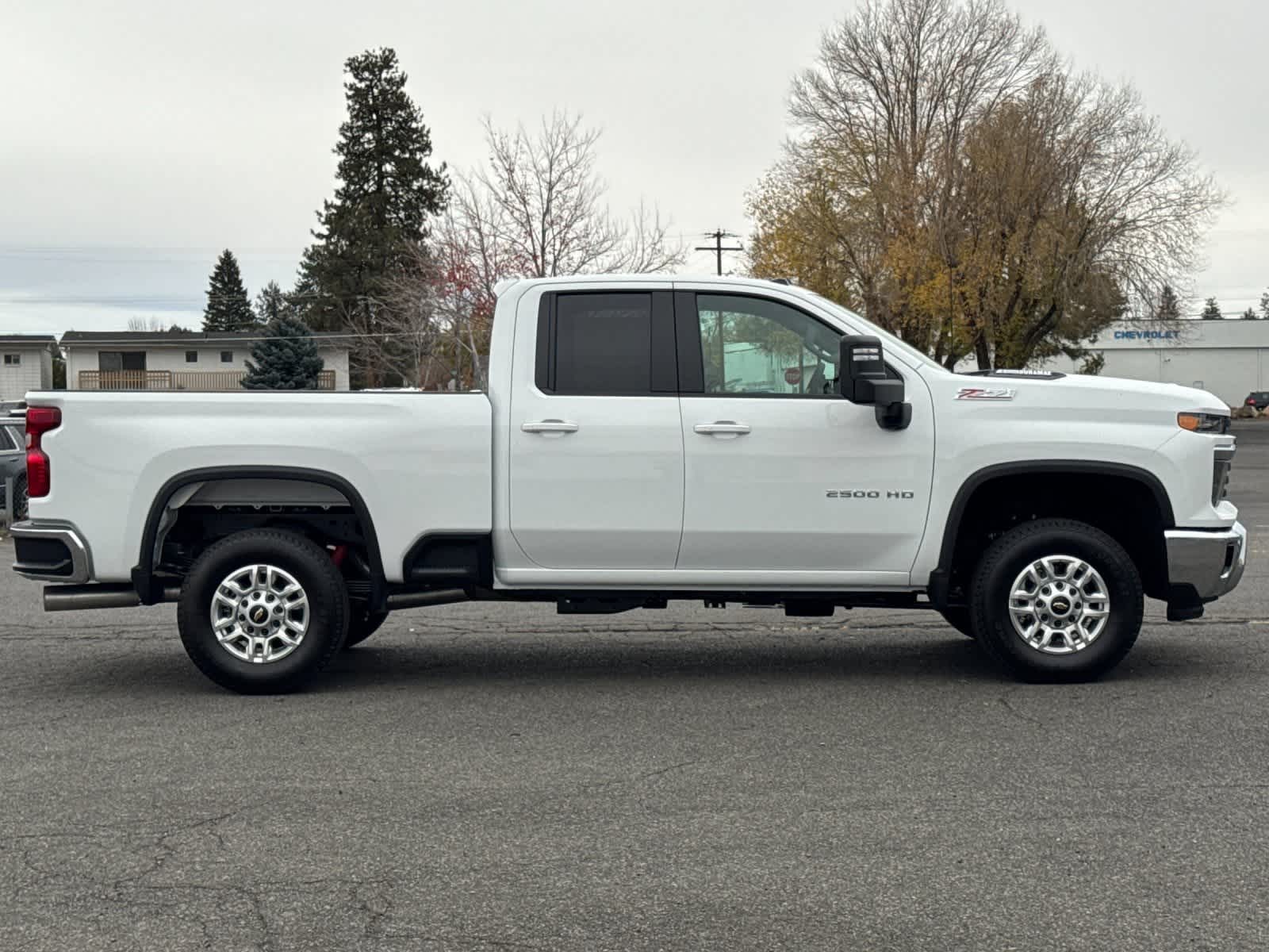 Thumbnail: 2026 Chevrolet Silverado 2500 - 8