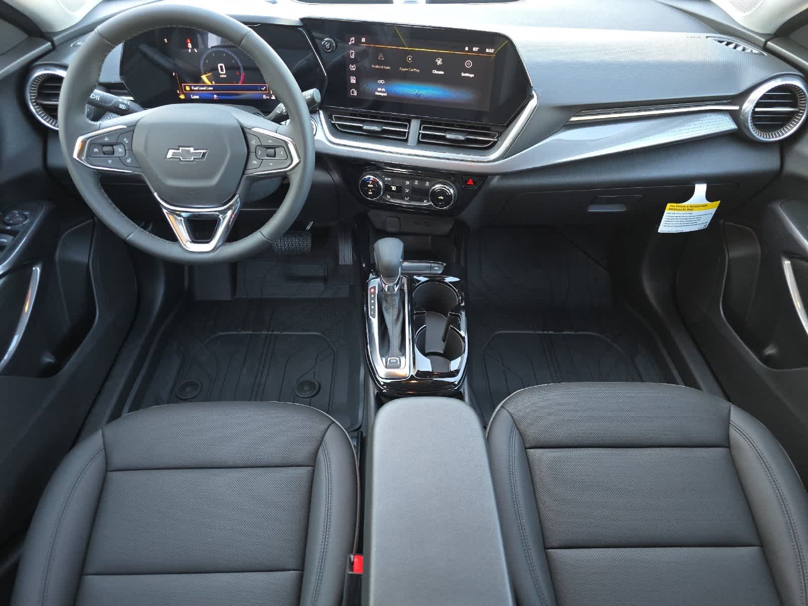 Thumbnail: 2025 Chevrolet Trax - 3