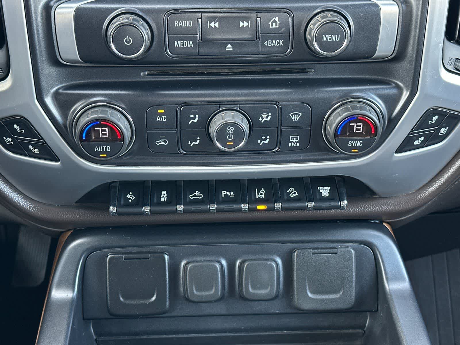 Thumbnail: 2019 GMC Sierra 3500 - 20