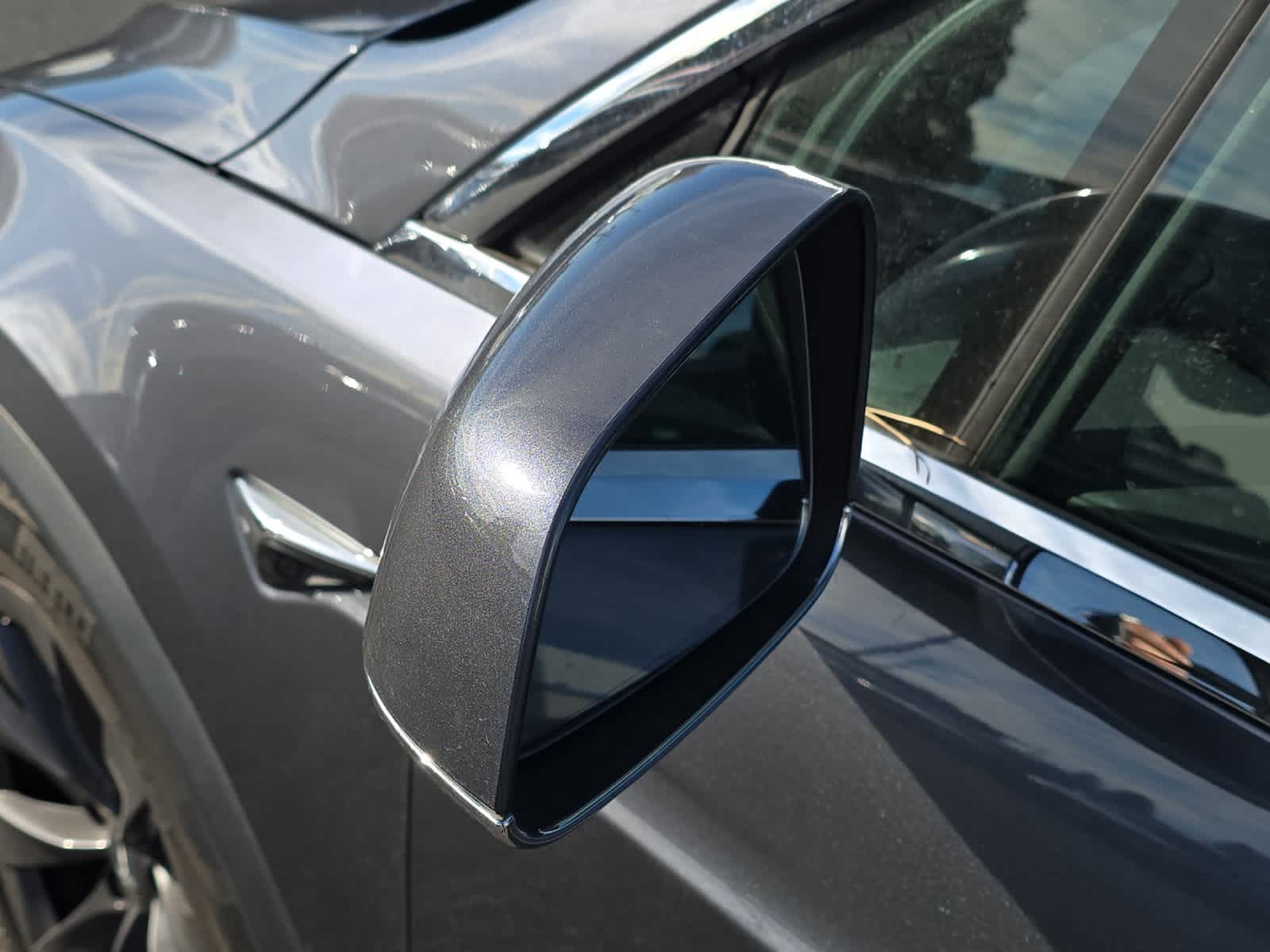 Thumbnail: 2018 Tesla Model X - 10