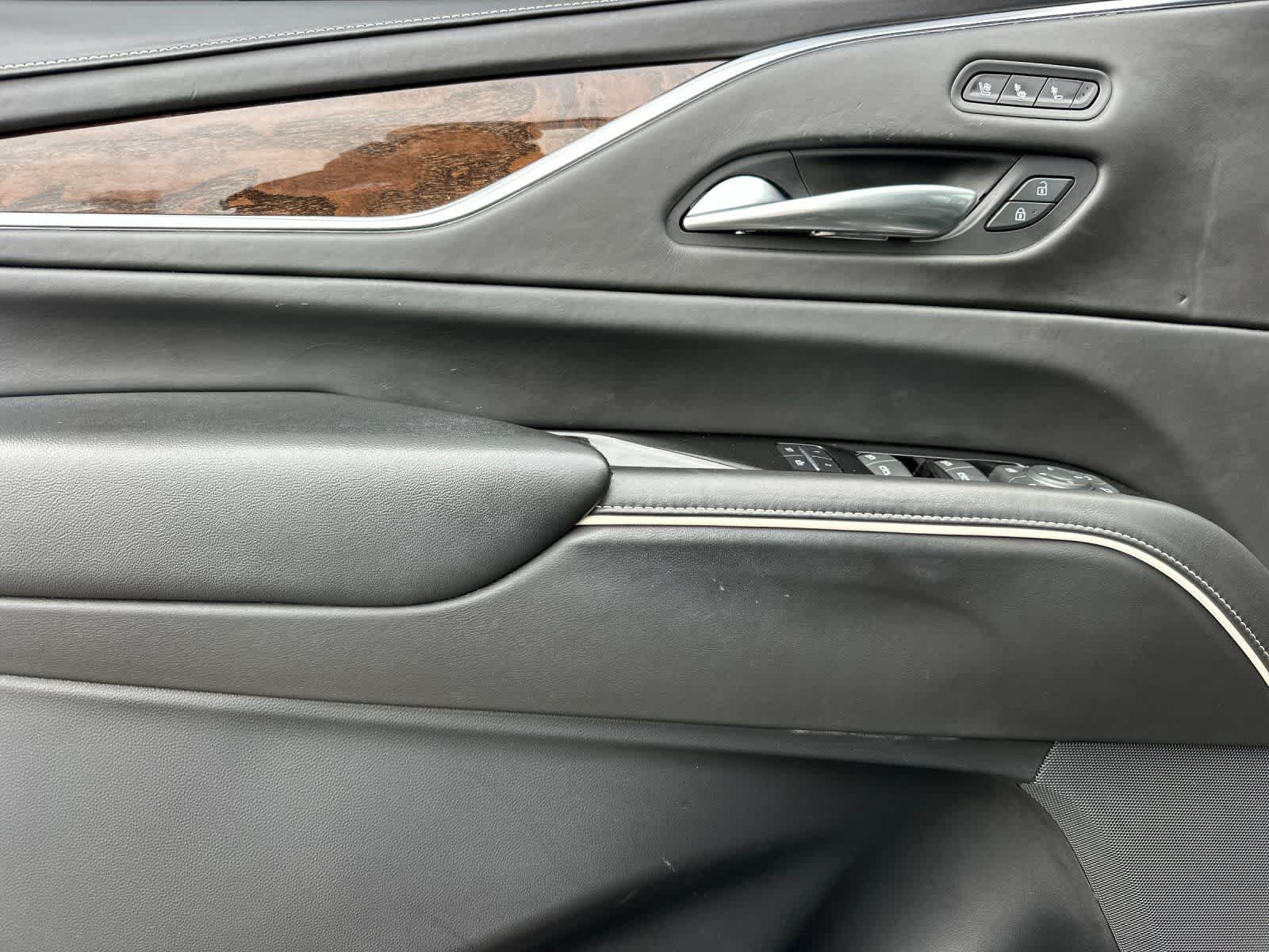 Thumbnail: 2021 Cadillac Escalade - 12