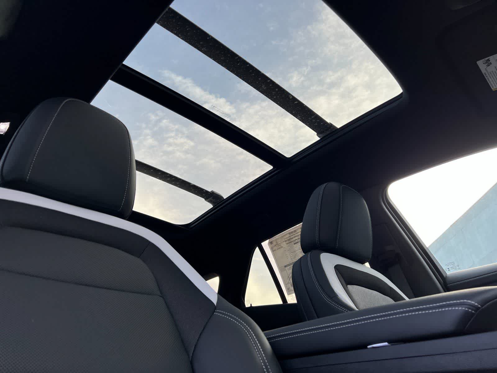 Thumbnail: 2026 Chevrolet Blazer EV - 16