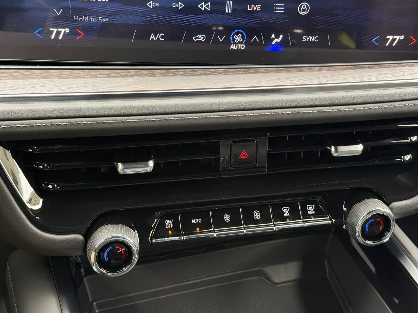 Thumbnail: 2026 Chevrolet Tahoe - 21