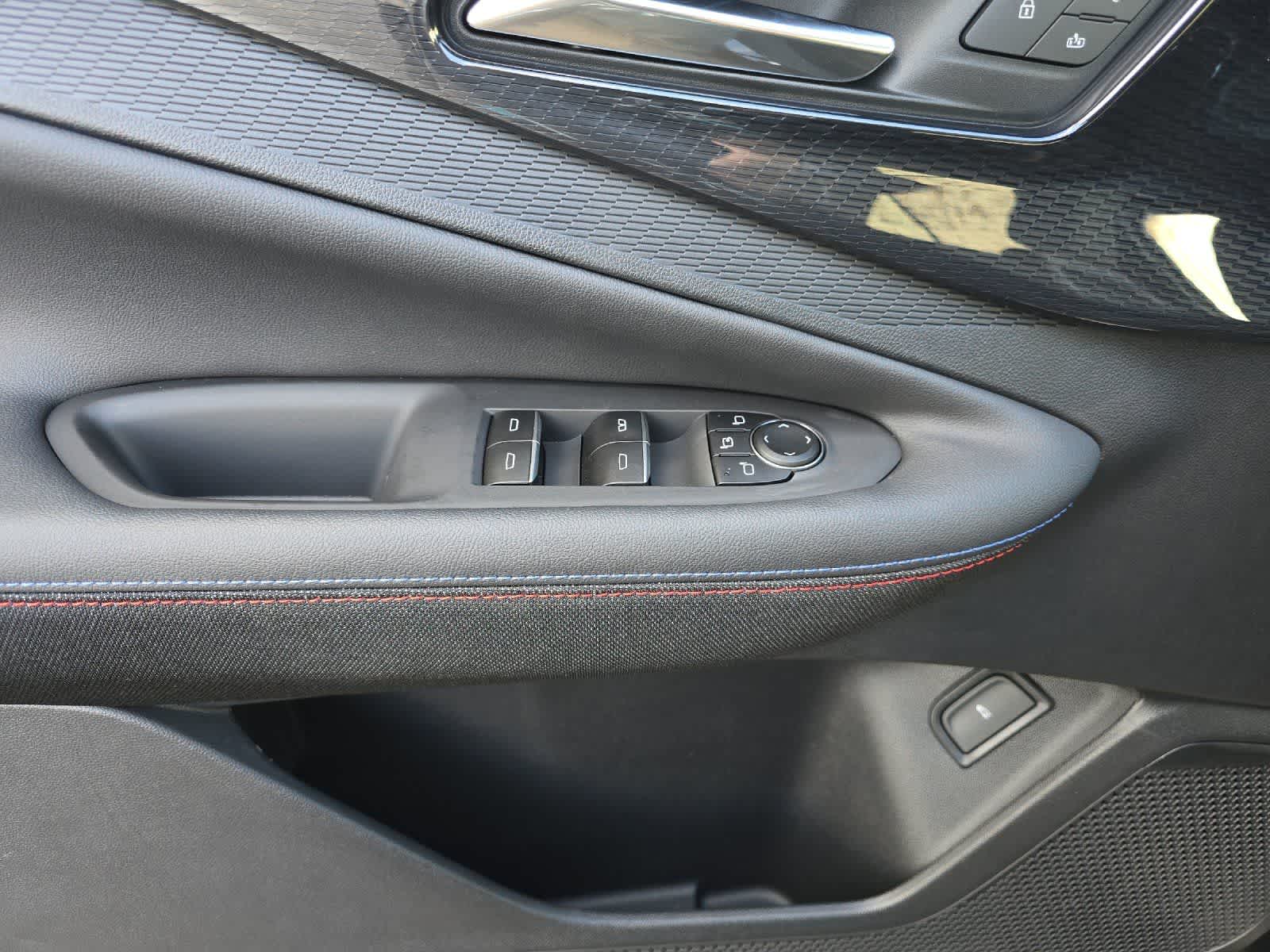 Thumbnail: 2026 Chevrolet Blazer EV - 12