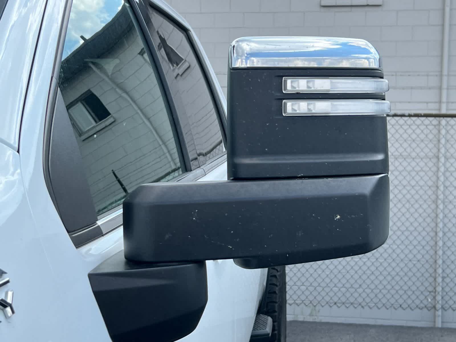 Thumbnail: 2022 Chevrolet Silverado 3500 - 9