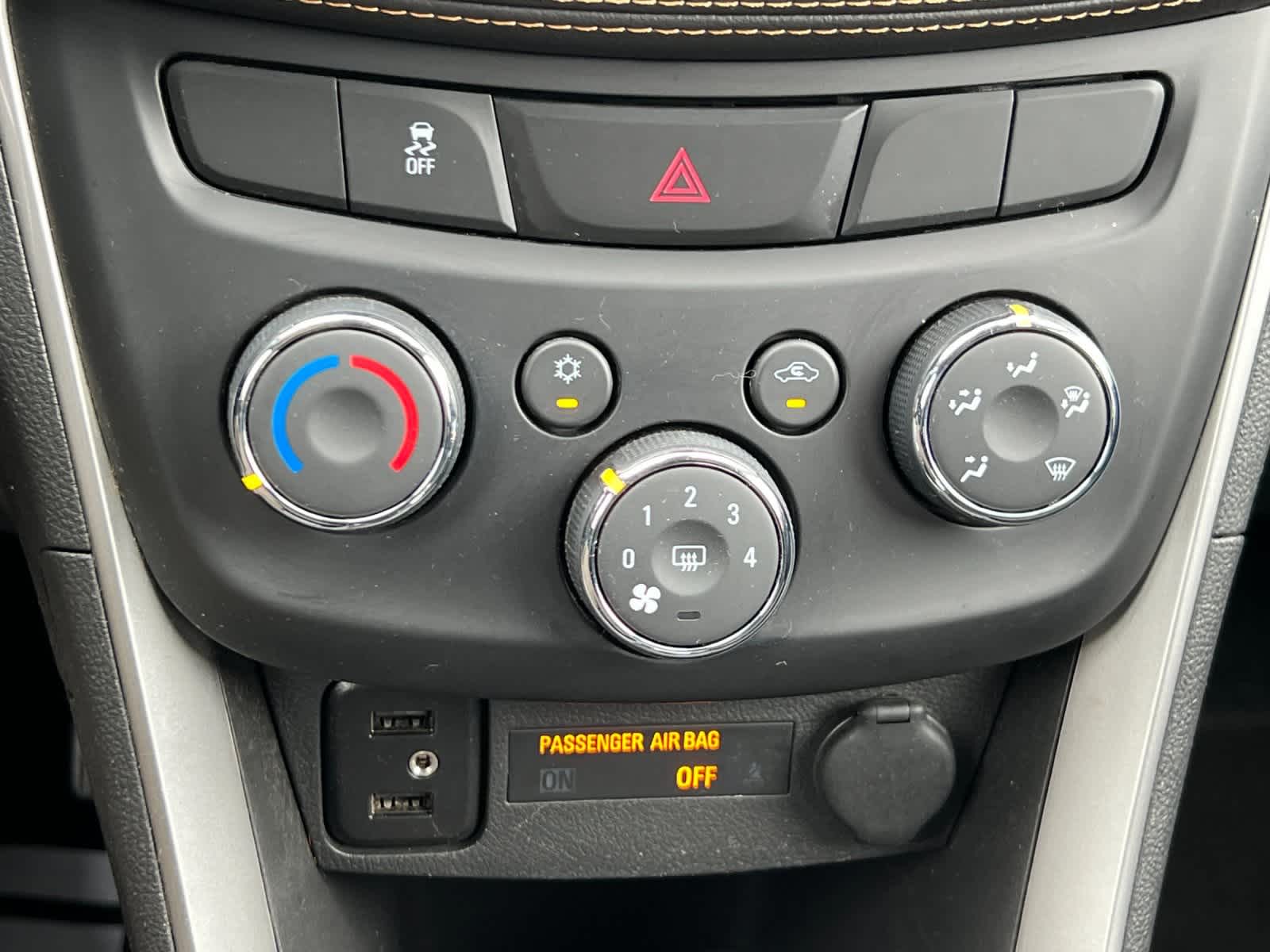 Thumbnail: 2019 Chevrolet Trax - 20